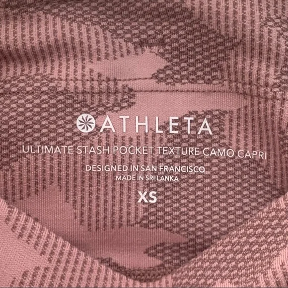 ATHLETA Lot of 2 Pair Capri Leggings Size XS Pink Camo Gray Running Yoga - Picture 5 of 16